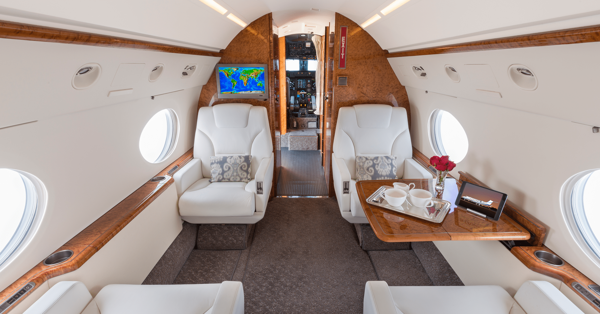 STAjets Gulfstream IV Interior